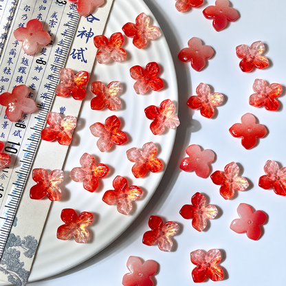 14mm four-petal glass hydrangea beads in Cherry Red Gold, 50 pieces per pack