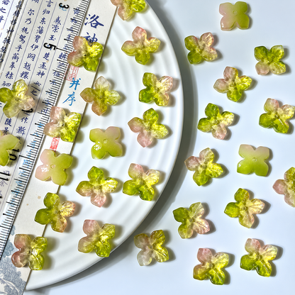 14mm four-petal glass hydrangea beads in Grass Green Gold, 50 pieces per pack