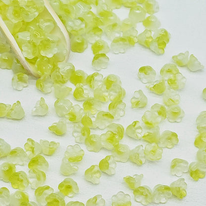 7 x 12 mm glass lily of the valley flower beads in olive green - 50 beads per pack