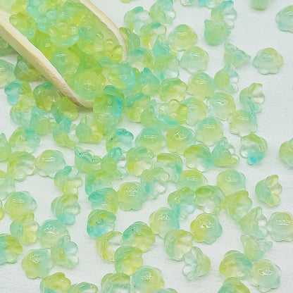 7 x 12 mm glass lily of the valley flower beads in yellow green - 50 beads per pack