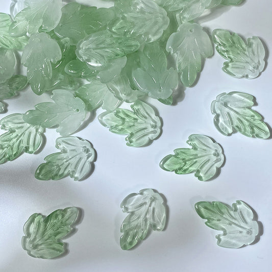 Milky Green Gradient chrysanthemum leaf glass beads, 19 x 26 mm